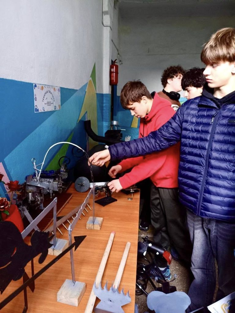 ШЛЯХ ДО ПРОФЕСІЙНОГО УСПІХУ: ПРОФОРІЄНТАЦІЙНИЙ КВЕСТ У ВИЩОМУ ПРОФЕСІЙНОМУ УЧИЛИЩІ №25 М. ХМЕЛЬНИЦЬКОГО