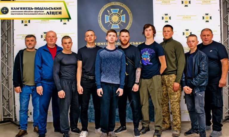 УСПІШНИЙ ВИСТУП КОМАНДИ ВПУ №25 НА ОБЛАСНИХ ЗМАГАННЯХ ІЗ ПРЕДМЕТА «ЗАХИСТ УКРАЇНИ»