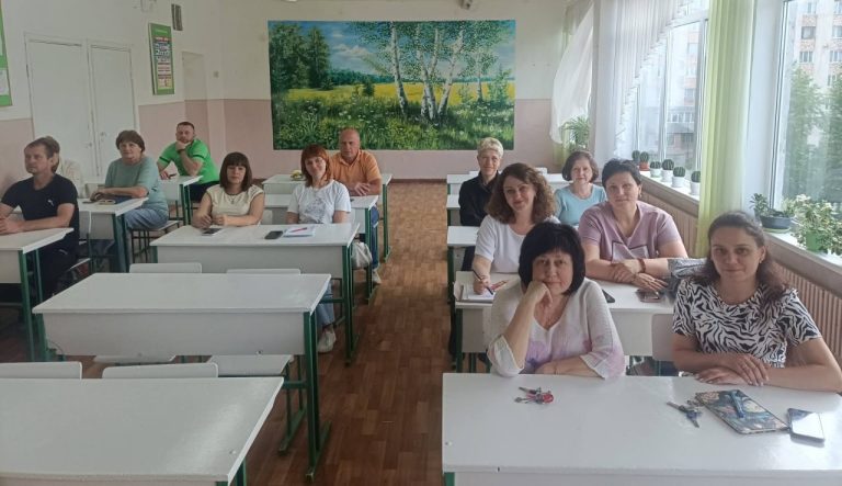 ПІДСУМКОВЕ ЗАСІДАННЯ МЕТОДИЧНОЇ КОМІСІЇ ВИКЛАДАЧІВ ЗАГАЛЬНООСВІТНІХ ДИСЦИПЛІН